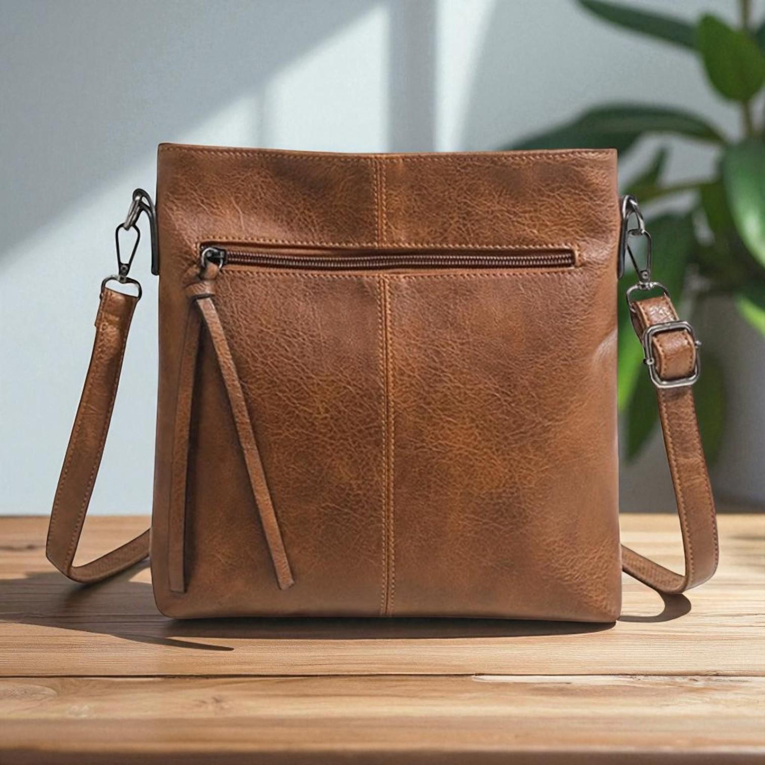 Janina Keturiakamp retro handtas