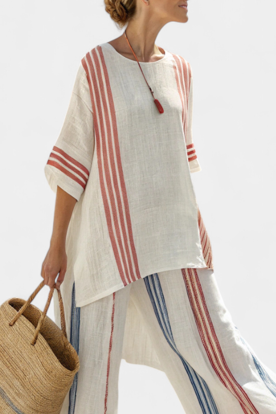 Yara - Verfijnde Multikleur Gestreepte Top & Mediterrane Broek